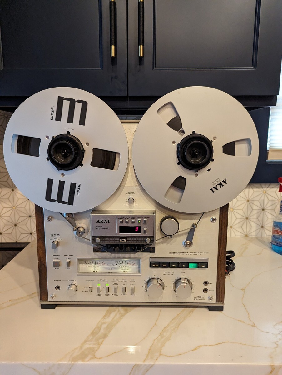 Beautiful Akai GX-625 Stereo Reel to Reel Tape Recorder Tested
