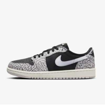 Nike Women's Air Jordan 1 Low SE Shoes 'Black Cement