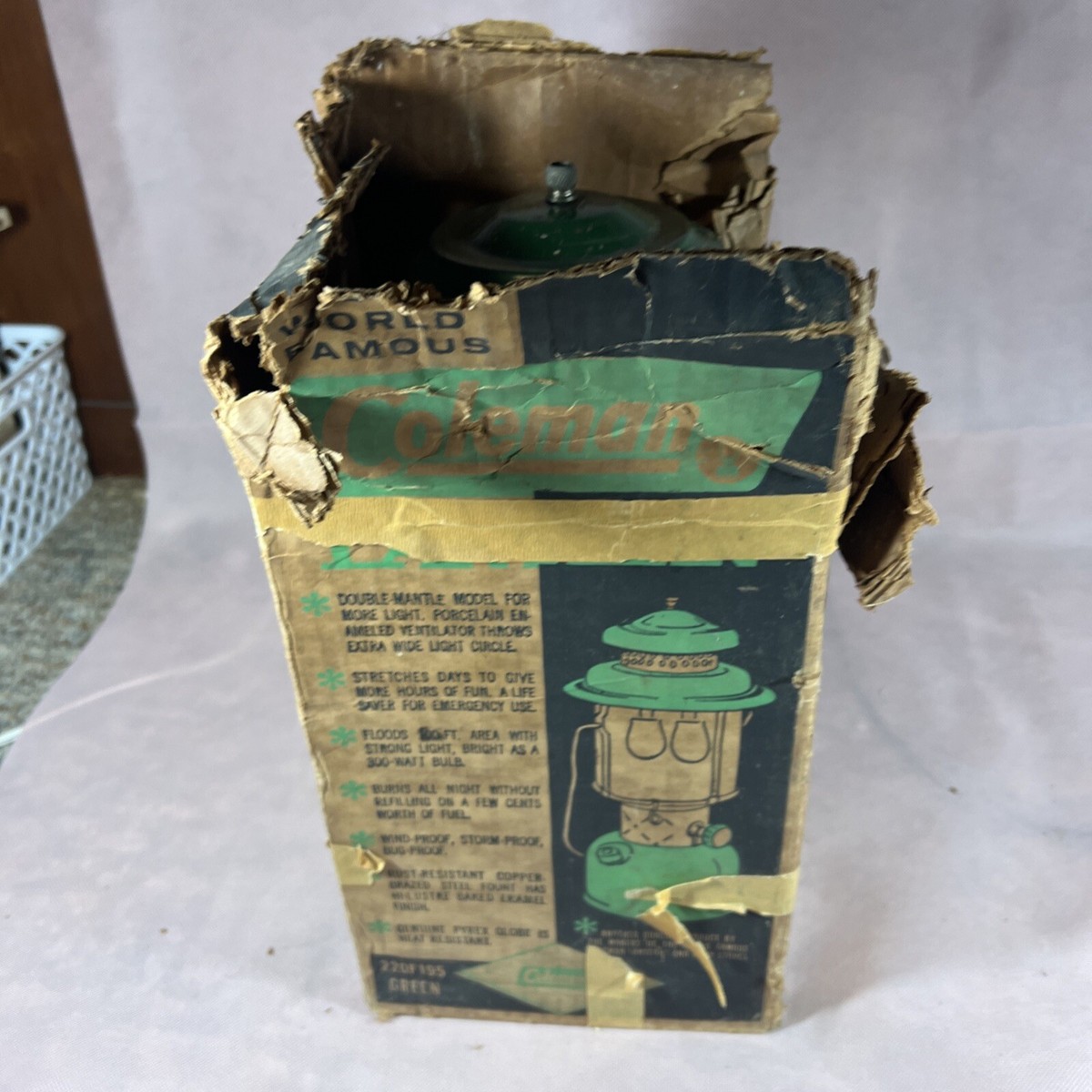 Coleman 220F ランタン 65年6月製 Vintage 1965 Coleman 220F 195 green camp lantern w/original