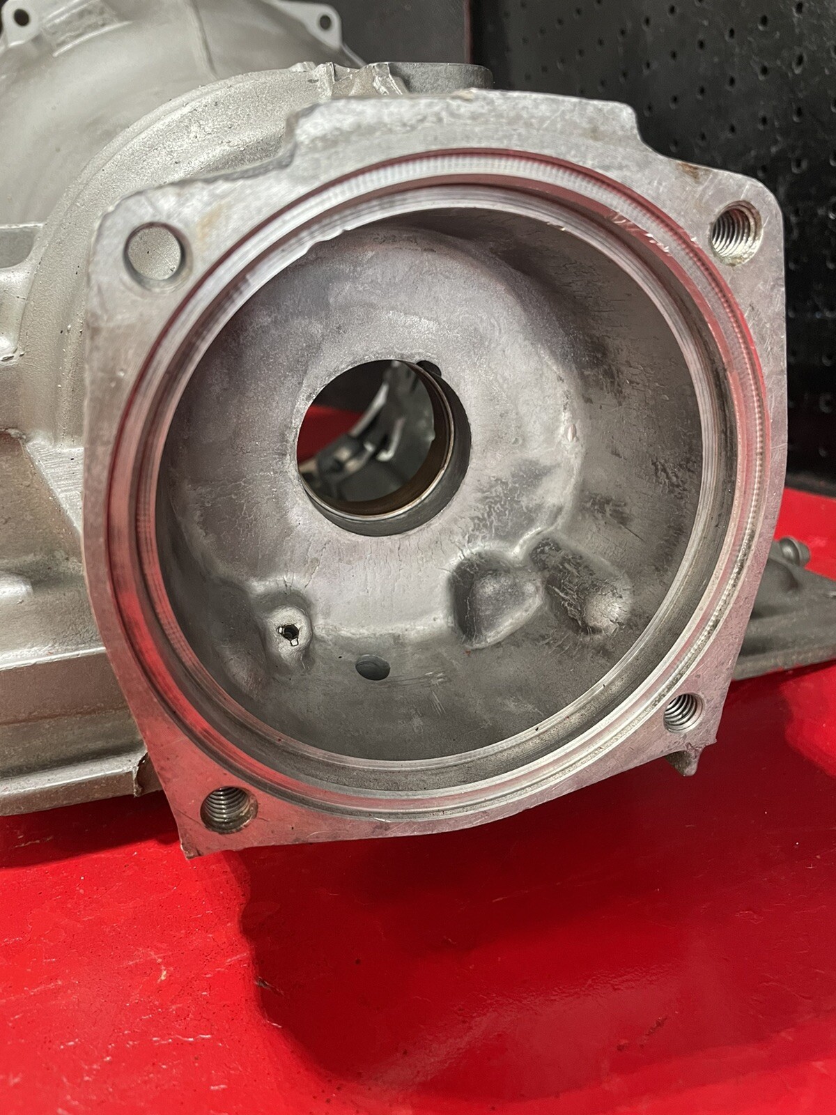 19961997 GM CHEVY 4L60E TRANSMISSION CASE HD (NO INTERNALS) 4X4