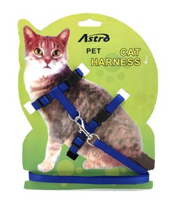 small cat harness and leash