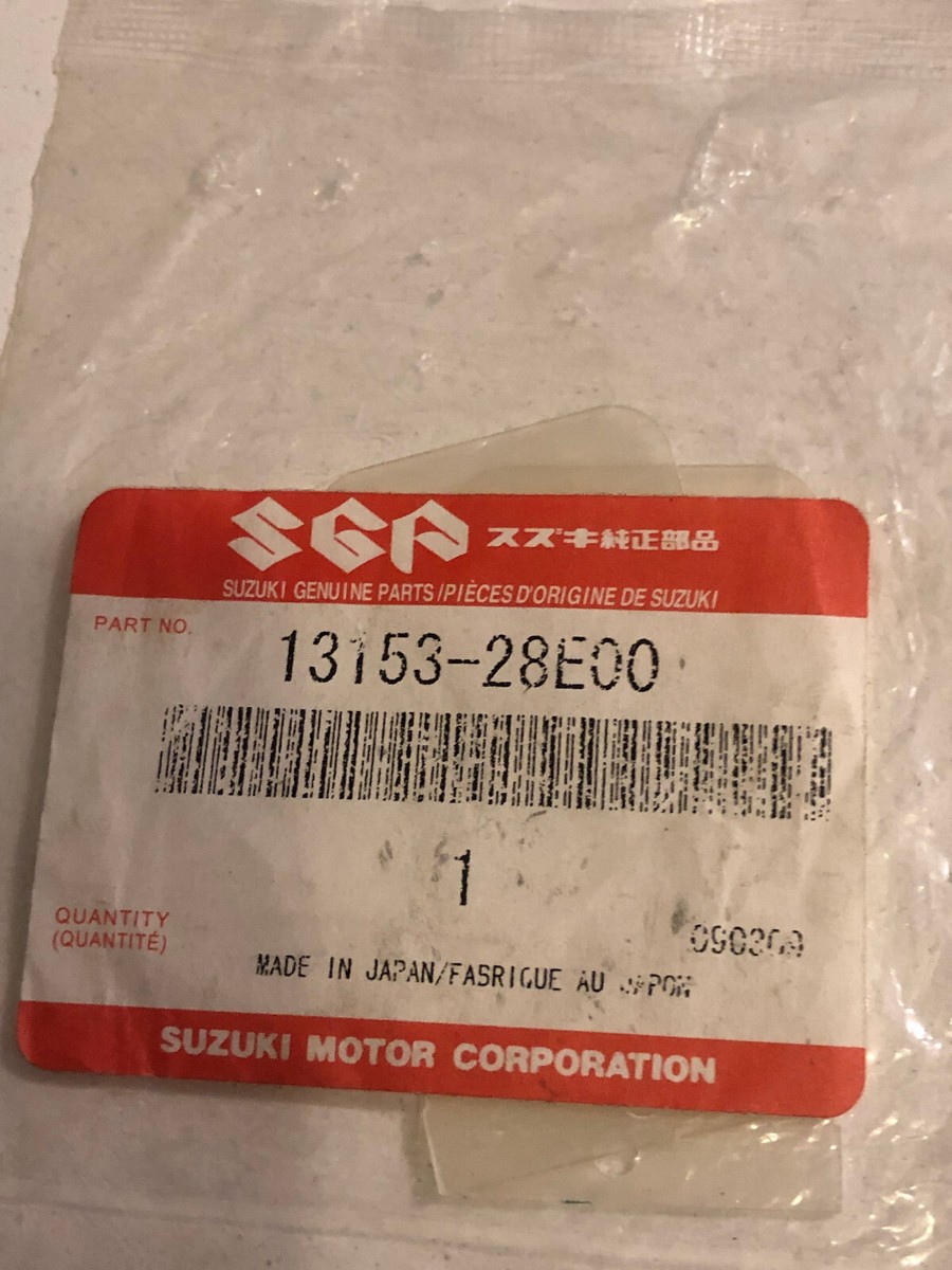 NOS OEM Genuine Suzuki Motorcycle REED VALVE P/N 13153-28E00 NEW