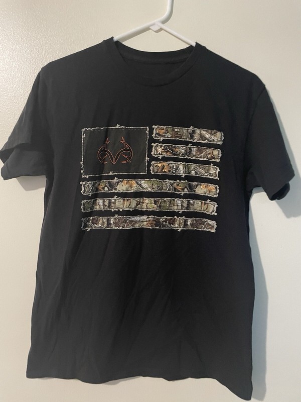 Realtree Camouflage Antlers Deer Hunting Graphic T-Shirt Cotton Black Size Small
