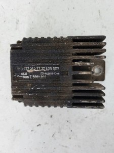 Mercedes-Benz E W210 1997 Steuergerät Ventilator Lüfter A0275457732 MMK4263