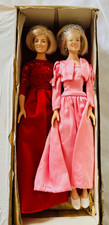 Danbury Como Nuevo Princesa Diana Colección Armario Real Muñecas CONJUNTO de (2)