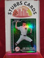 2026 TOPPS SERIES 1 CAM SCHLITTLER RC #111 EASTER HOLIDAY GREEN LEAF YANKEES