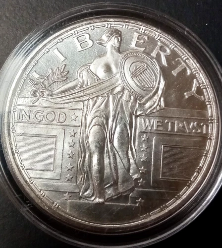 Standing Liberty One Troy Oz .999 Silver UNC Round Eagle Bullion in Capsule 1146