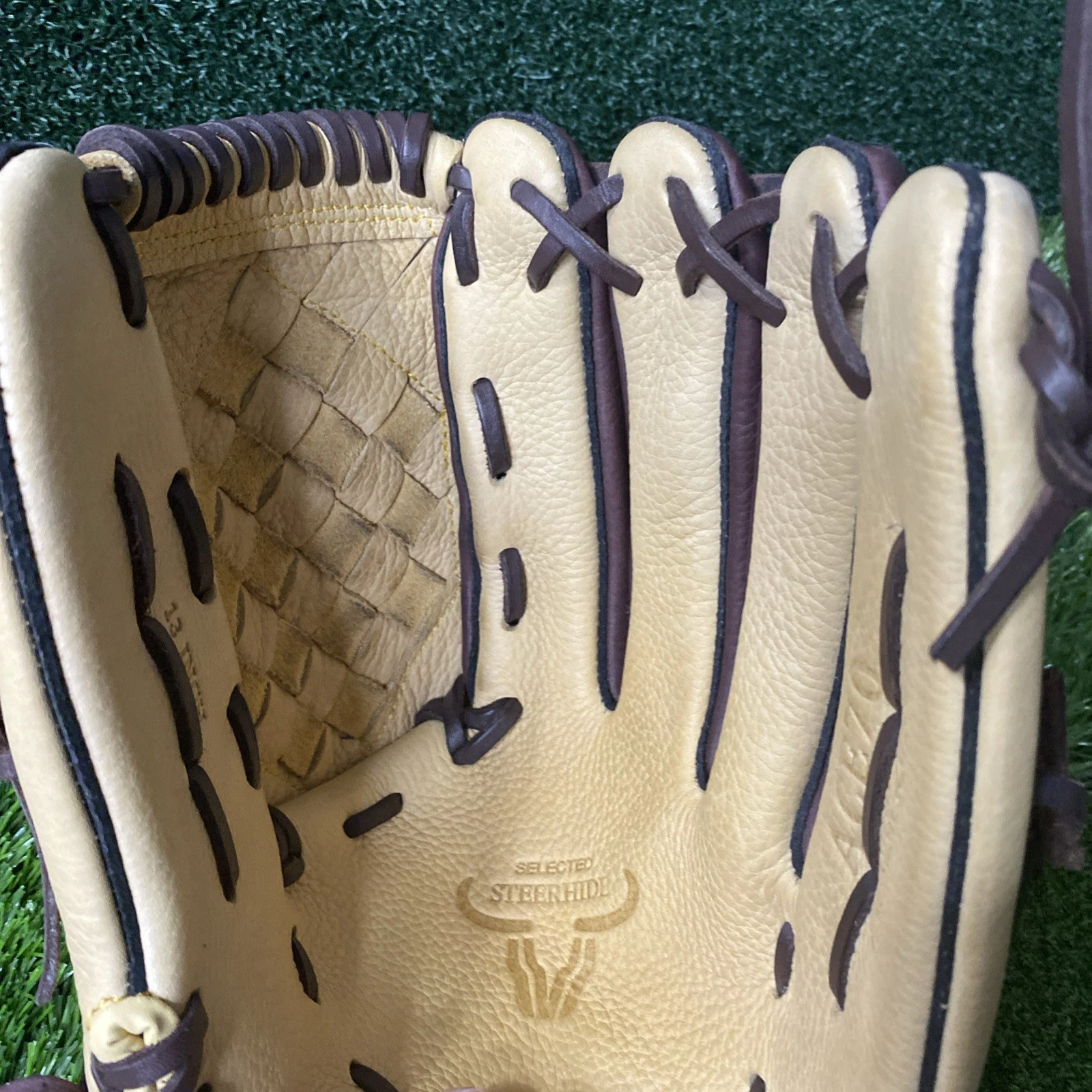Akadema ACE-70 Softball Mitt - Thumbnail 2
