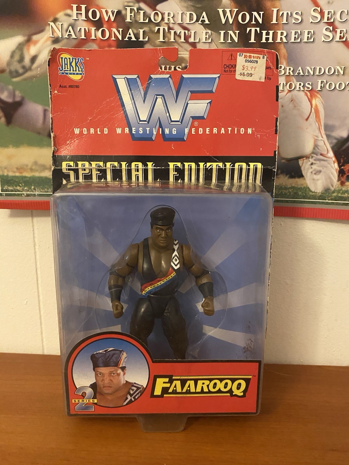 WWF Jakks Pacific 1998 Series 2 Faarooq Special Edition Brand New On Card!