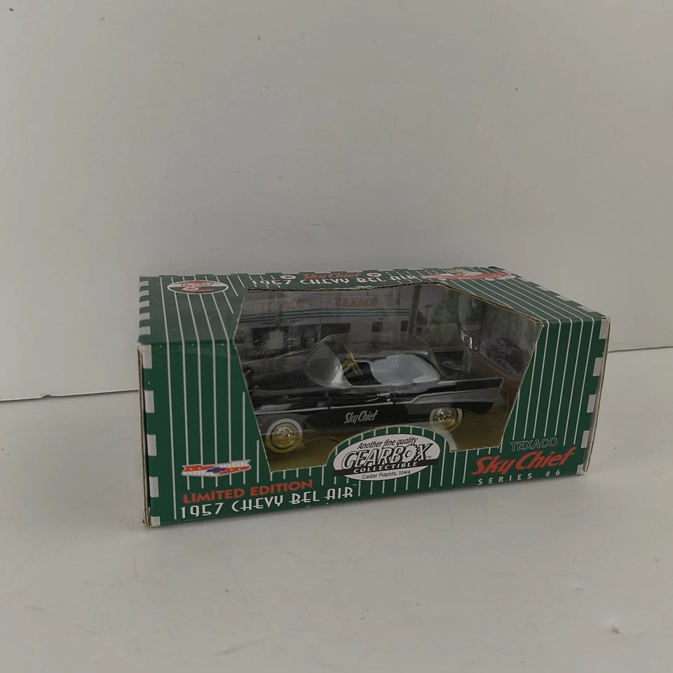 Texaco Sky Chief 1957 Chevy Bel Air Gearbox Collection Limited Edition - Image 3 of 4