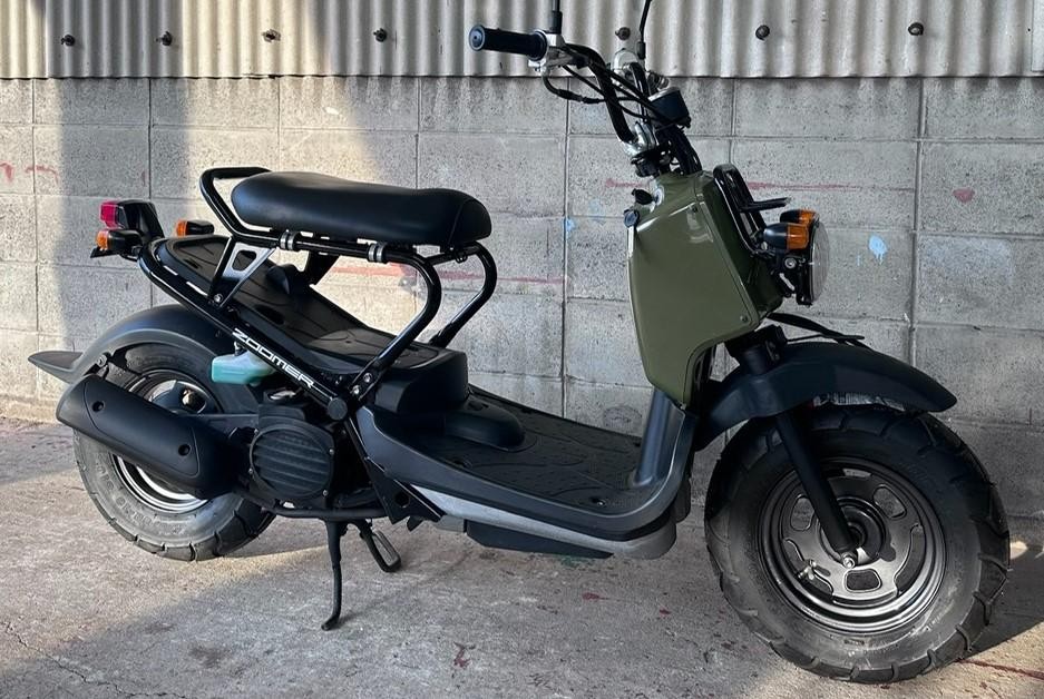 2011 JDM Honda Zoomer 50 fuel injected