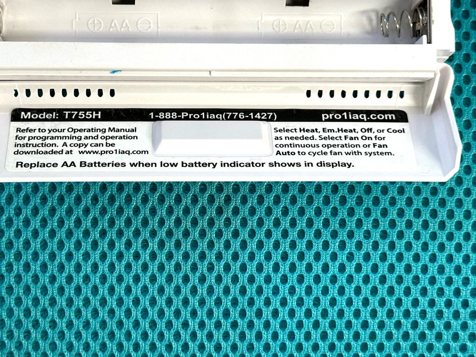 PRO 1 T755H 2 HEAT/ 2 COOL UNIVERSAL NON PROGRAMMABLE THERMOSTAT; 24V 211586 - Image 2 of 2