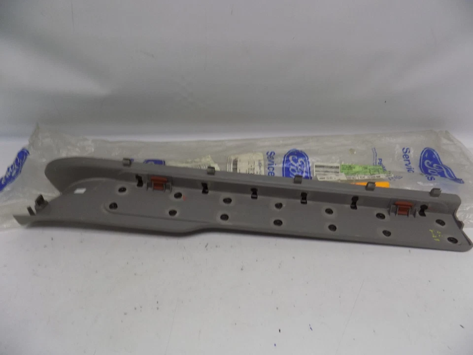 Novo OEM 2000 2001 2002 Lincoln Navigator Porta Guarnição Peitoril Placa Tampa Moldagem NOS - Imagem 2 de 3