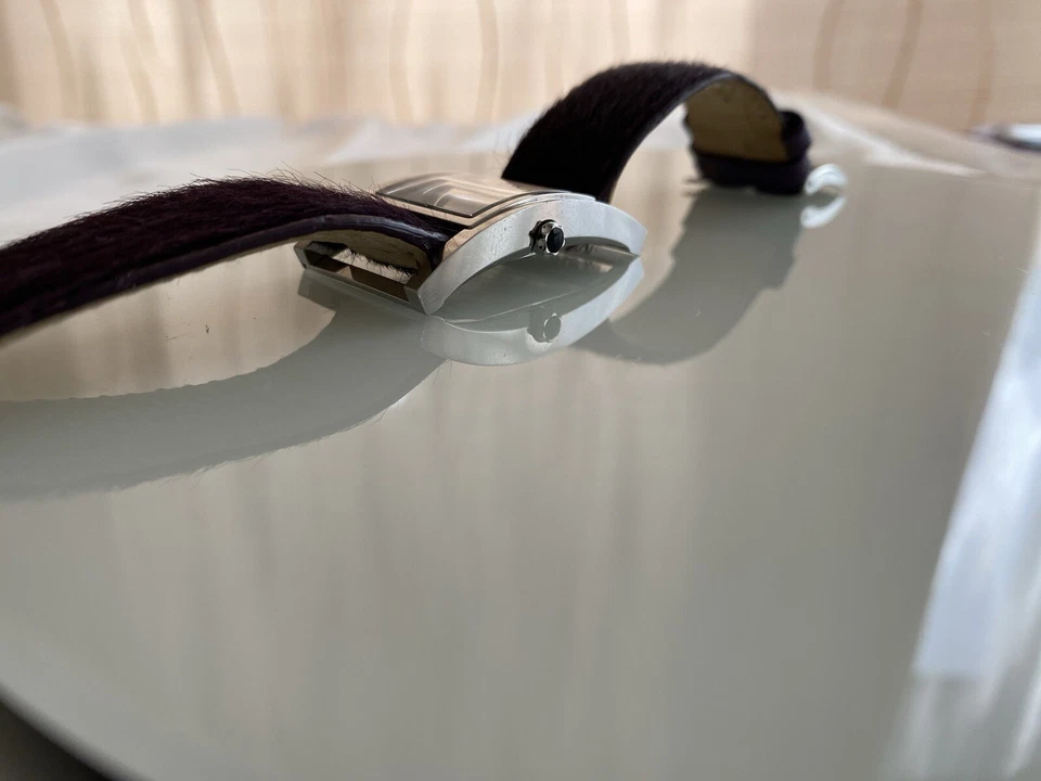 RELOJ HUGO BOSS Hecho en Suiza con correa de cuero pony morado Cuarzo Foto 4 de 4