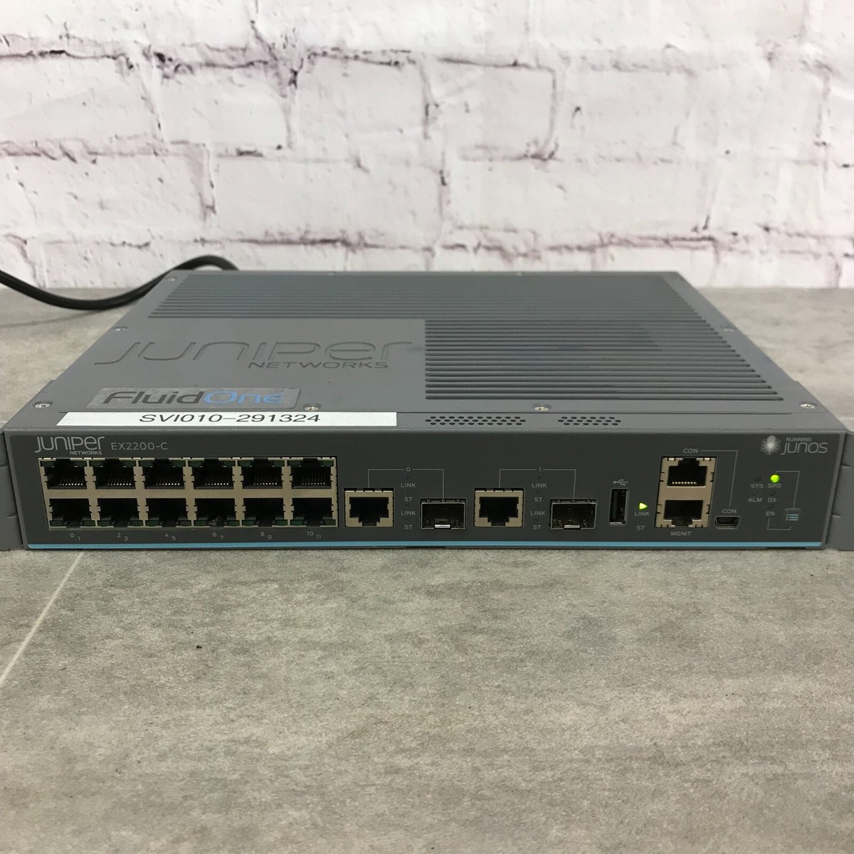 Juniper EX2200-C-12T-2G Managed Gigabit Ethernet Switch – 12 Ports, 1 Gbps, Fully Managed (Used Good)