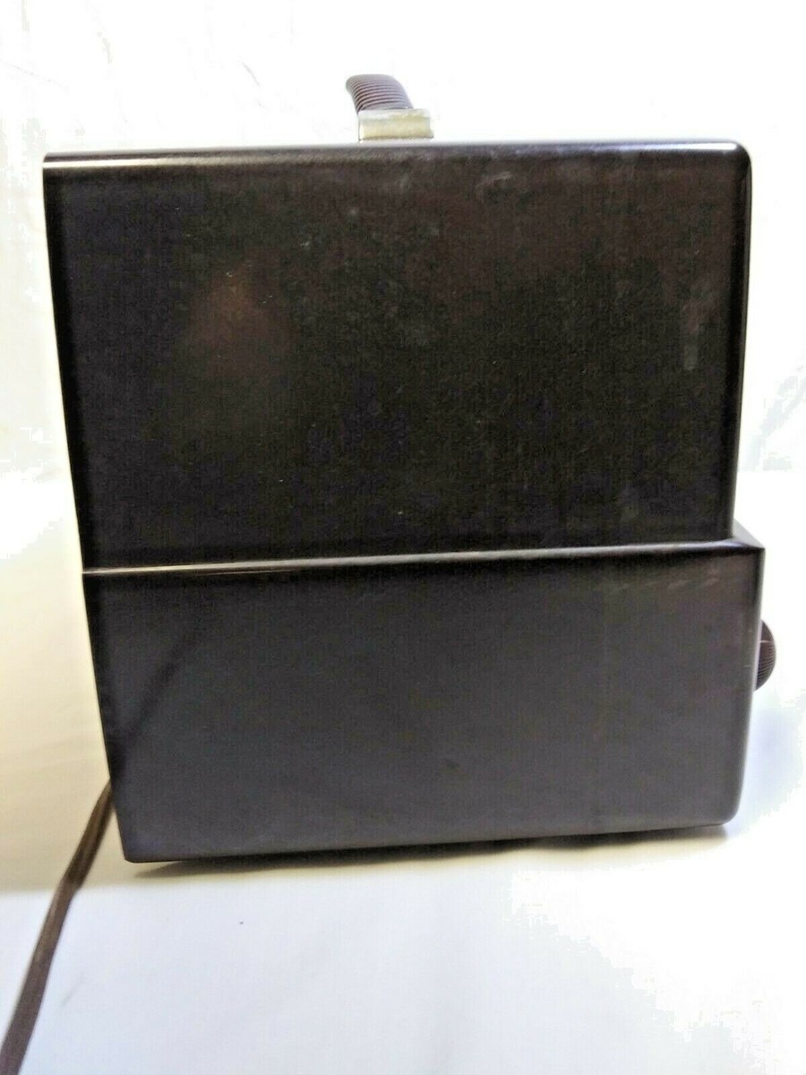 Vintage 50s Mid Century Modern Zenith AM/FM H725 Bakelite