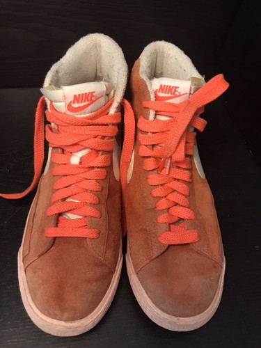 2013 NIKE Blazer MID Suede RED \