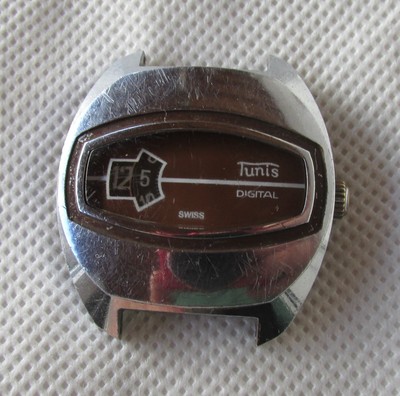 VINTAGE TUNIS JUMP HOUR WRIST WATCH, GOOD COND. TRY TO RUN BUT STOP, FOR RESTORE