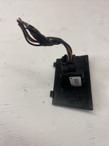 Chrysler Dodge Power Inverter Switch Assembly LED Mopar OE OEM 1155040AA - Imagen 3 de 3