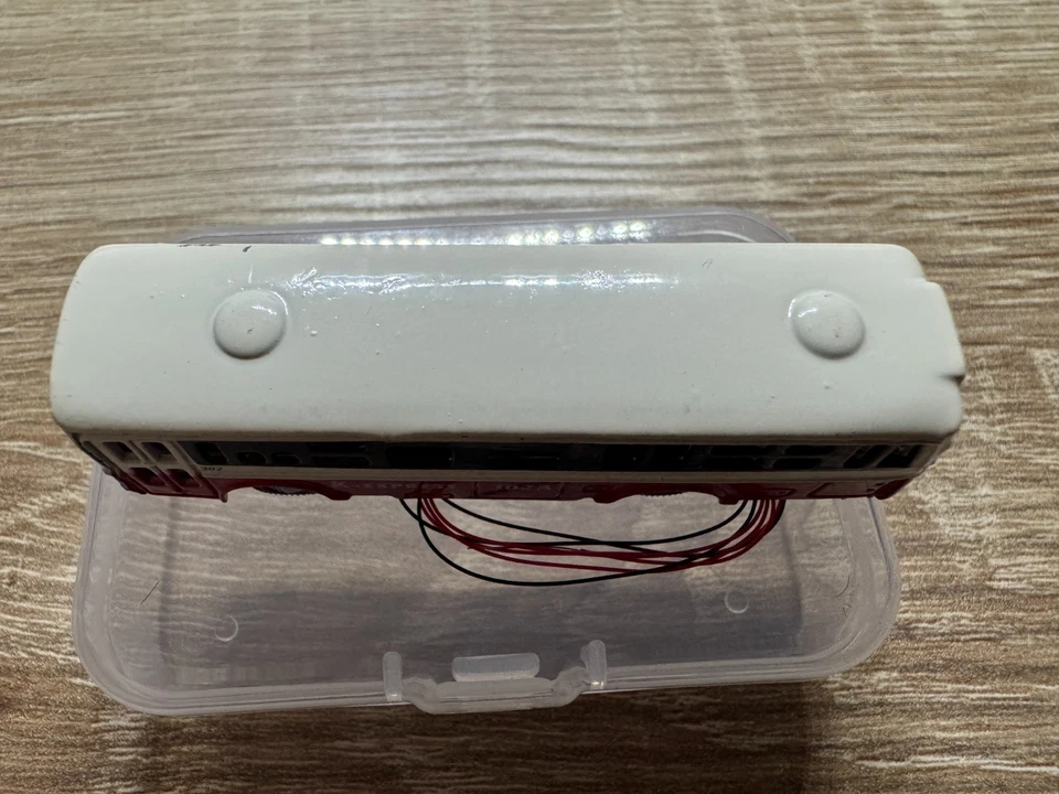 Autobus In Metallo Scala N 1:160 In Buone Condizioni Con Illuminazione - Immagine 4 di 4