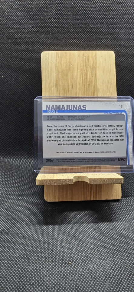 Rose Namajunas 2019 Topps Chrome UFC Silver Refractor - Image 2 of 2