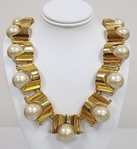 Authentic Groove Necklace by Lele Sadoughi Gold Plated Faux Pearl Wavy Links 18" Necklace