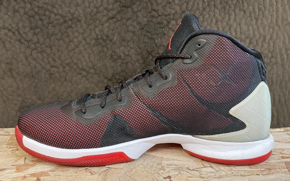 Zapatos de baloncesto Air Jordan Super.Fly 4-10,5-negro/blanco infrarrojo 23-768929-002 Foto 4 de 4