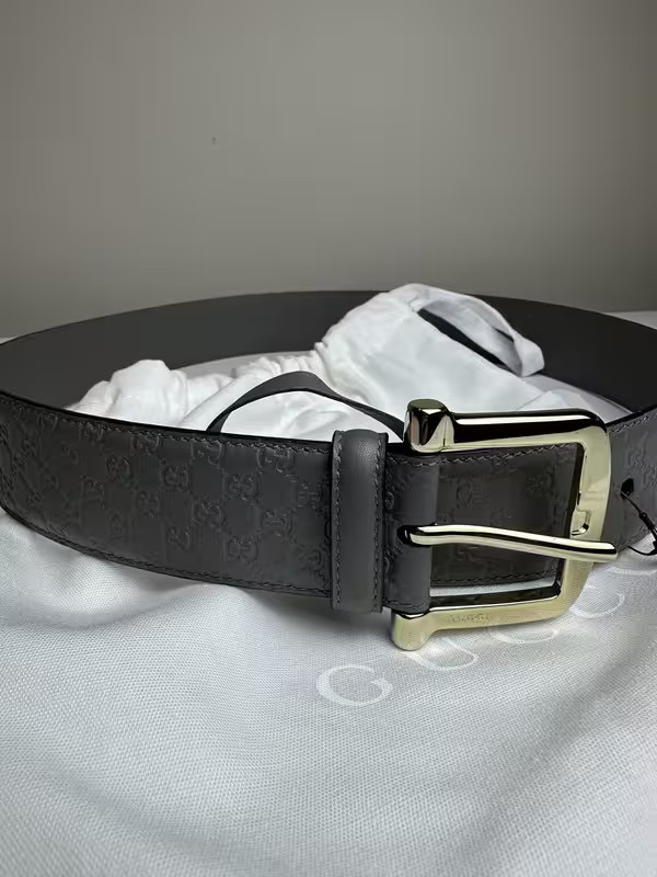 100% Authentic New Gucci Gray Leather Belt Size 80