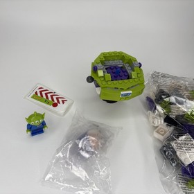 Disney Pixar LEGO 7592 Toy Story Construct-a-Buzz - Complete - Box Manual