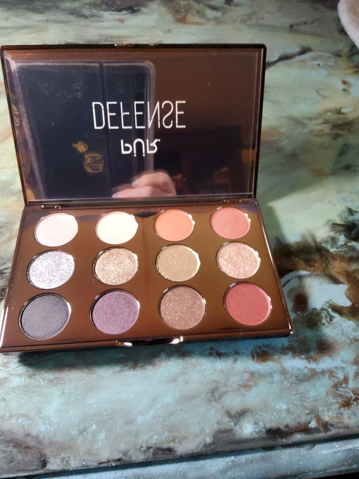 PUR Defense Anti Pollution Eyeshadow Palette - Image 3 of 4