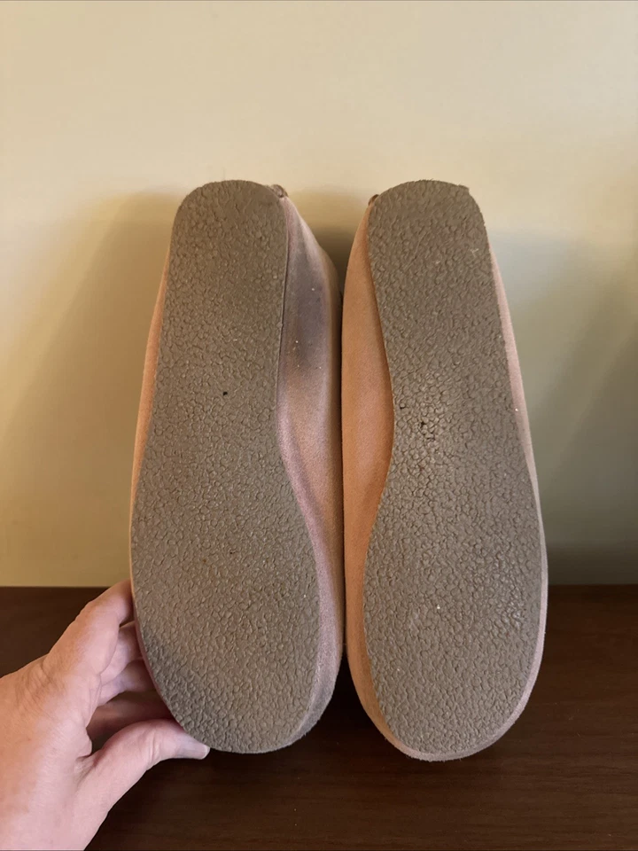 Zapatilla Minnetonka x Lucie Skjefte Ziigwan Waabigan suela dura rosa floral talla 8 Foto 3 de 4