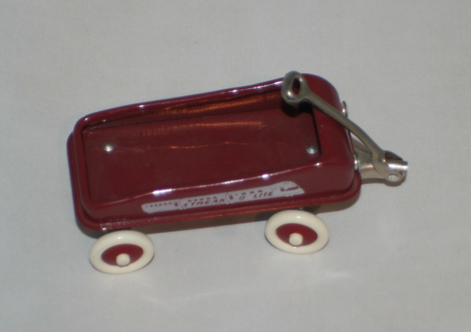 radio flyer little red fire engine