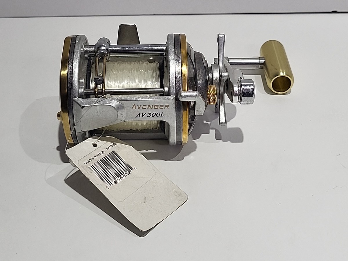 Okuma Avenger AV 300L 4.0:1 Ratio Levelwind Fishing Reel WT#96 | eBay