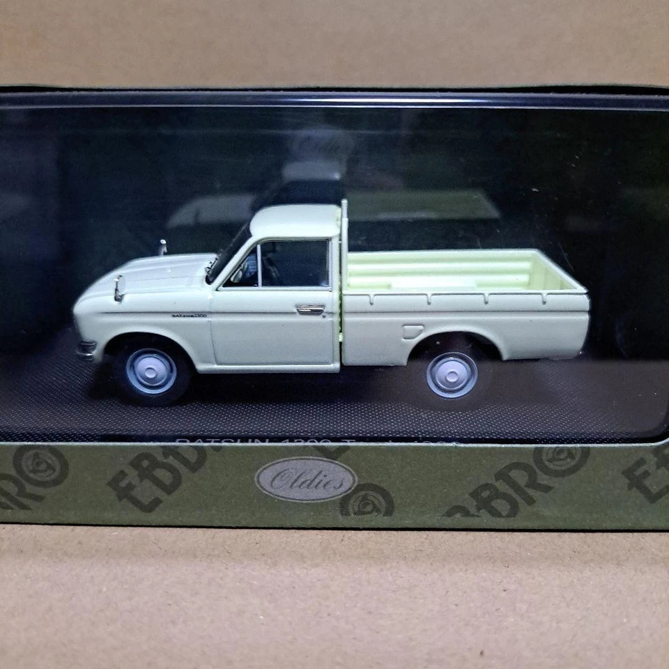 Camion Ebbro Dats1300 EBBRO DATSTRUCK - Immagine 2 di 4