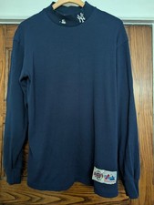New York Yankees Mock Neck Turtleneck Majesti...