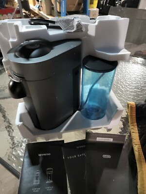 De'Longhi - Nespresso Vertuo Plus Coffee and Espresso Maker - Matte Black