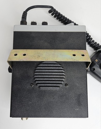 GE CB Radio Usada 40 Canales General Electric 3-5804D Unidad Móvil No Probada - Imagen 8 de 8