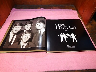 THE BEATLES PHOTOGRAPHS OF AN ICON BOOK-ISBN 978-1-4075-3949-2