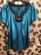 NICOLE MILLER studded Textured SATIN teal Blouse TOP - size L - Yoke NeckLine