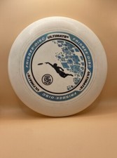 WHAM-O   Ultimate Frisbee Disc   175g   Player Approved Sport Disc