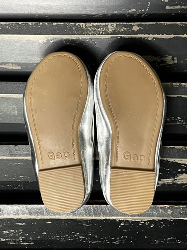 BABY GAP Silver Metallic Mary Jane Cat Ballet Flats - Picture 4 of 5
