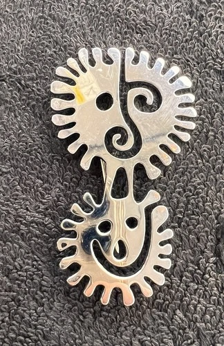 Artisan Signed ZIXI 95 Abstract Smiling Sun Silver Tone Brooch Pin Stylized