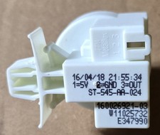 Hotpoint FDD9640KUK WasherDryer Genuine Water Level Pressure Switch.160026921-03