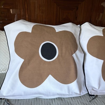 Santa Barbara Design Studio P2625A ~2 Euro Pillow Sham Flower White Brown 26in  