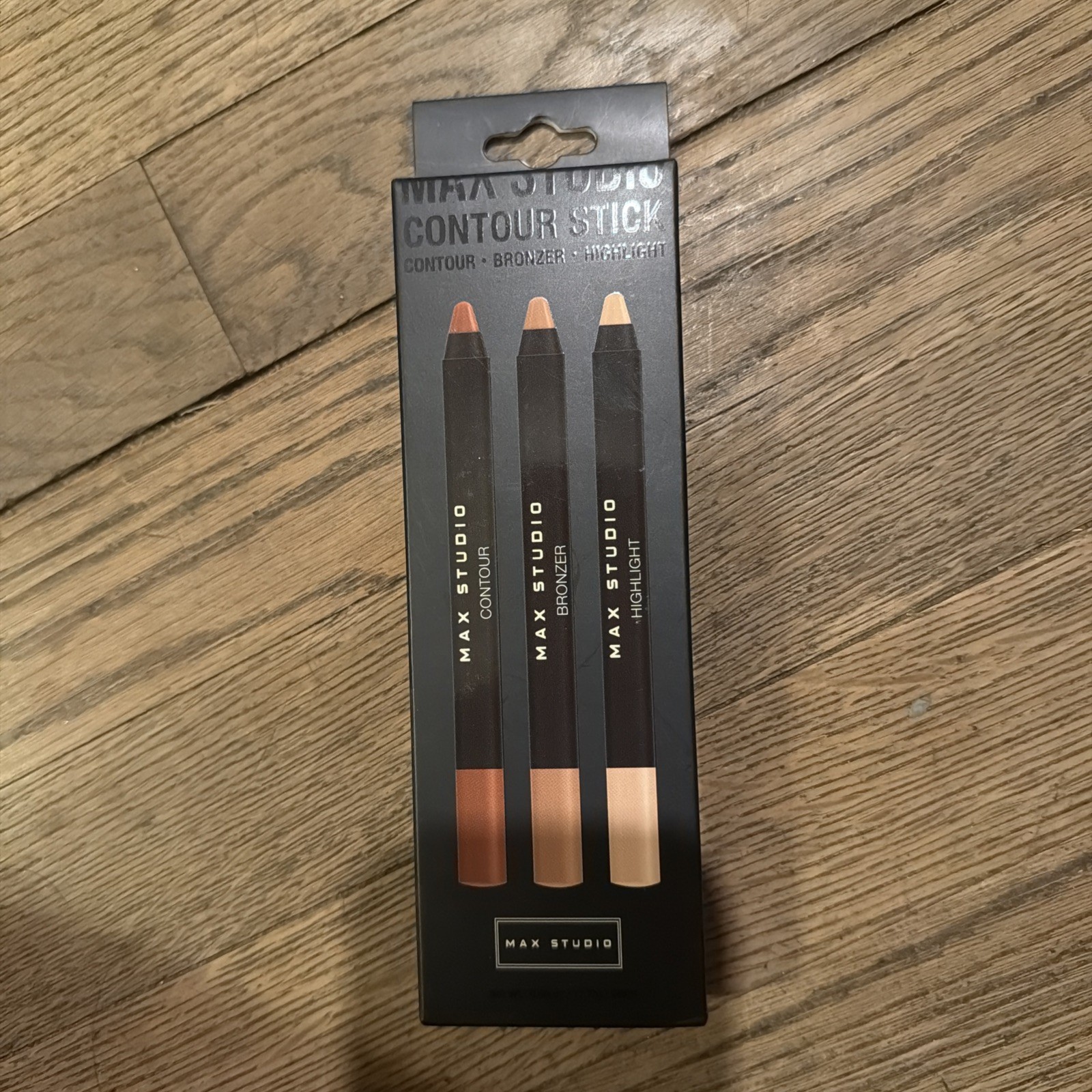 NEW MAX STUDIO Contour/Make Up Sticks Set of 3 - Contour-Bro