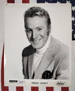 FERLIN HUSKY ORIGINAL 1960'S 8 X 10 PHOTO