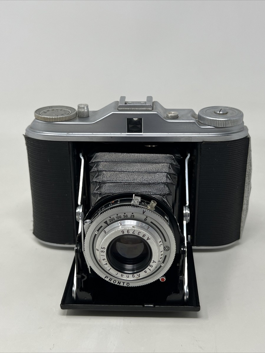 Vintage Agfa Isolette Pronto Folding Camera W/ Agnar 85mm F/4.5
