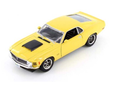 1970 Ford Mustang Boss 429 - Yellow 1:24 Scale Diecast Model - Motormax 73303YL