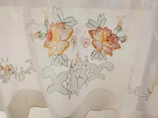 VINTAGE Embroidered Ivory Floral Valance with Cotton and Sheer Voile 68Wx11L