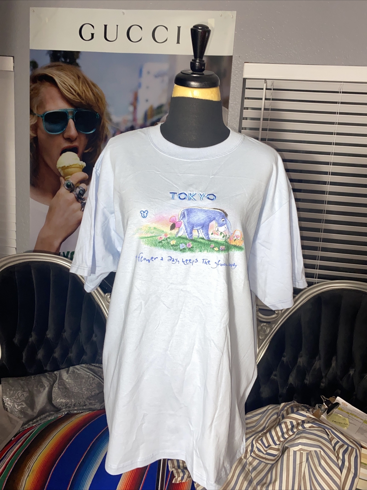 Vintage 90s The Disney Store “Eeyore” TOKIO Blue T-shirt Mens Size